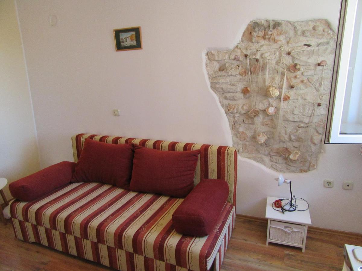 Apartment Antonio Pula Exteriör bild